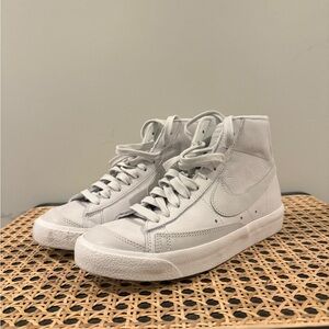 Nike Blazer Mid Premium MF Photon Dust